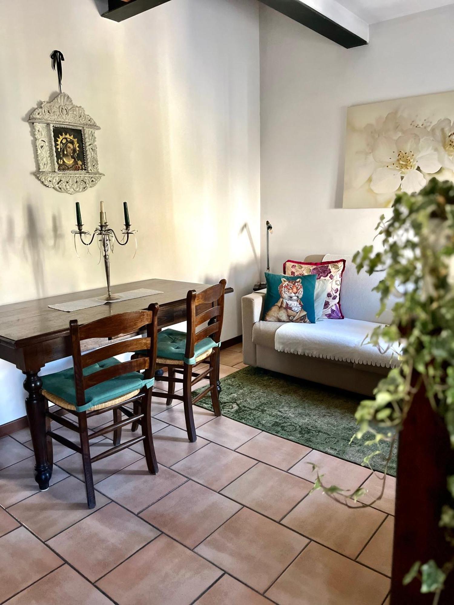 Porto Valentino Apartment Sirmione Exterior photo